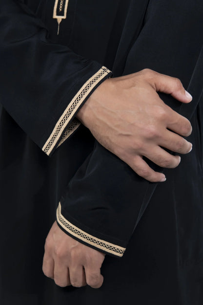 Omani Black & Gold Thobe