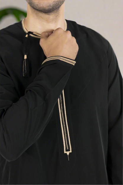 Omani Black & Gold Thobe