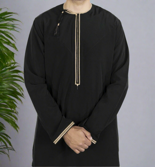 Omani Black & Gold Thobe